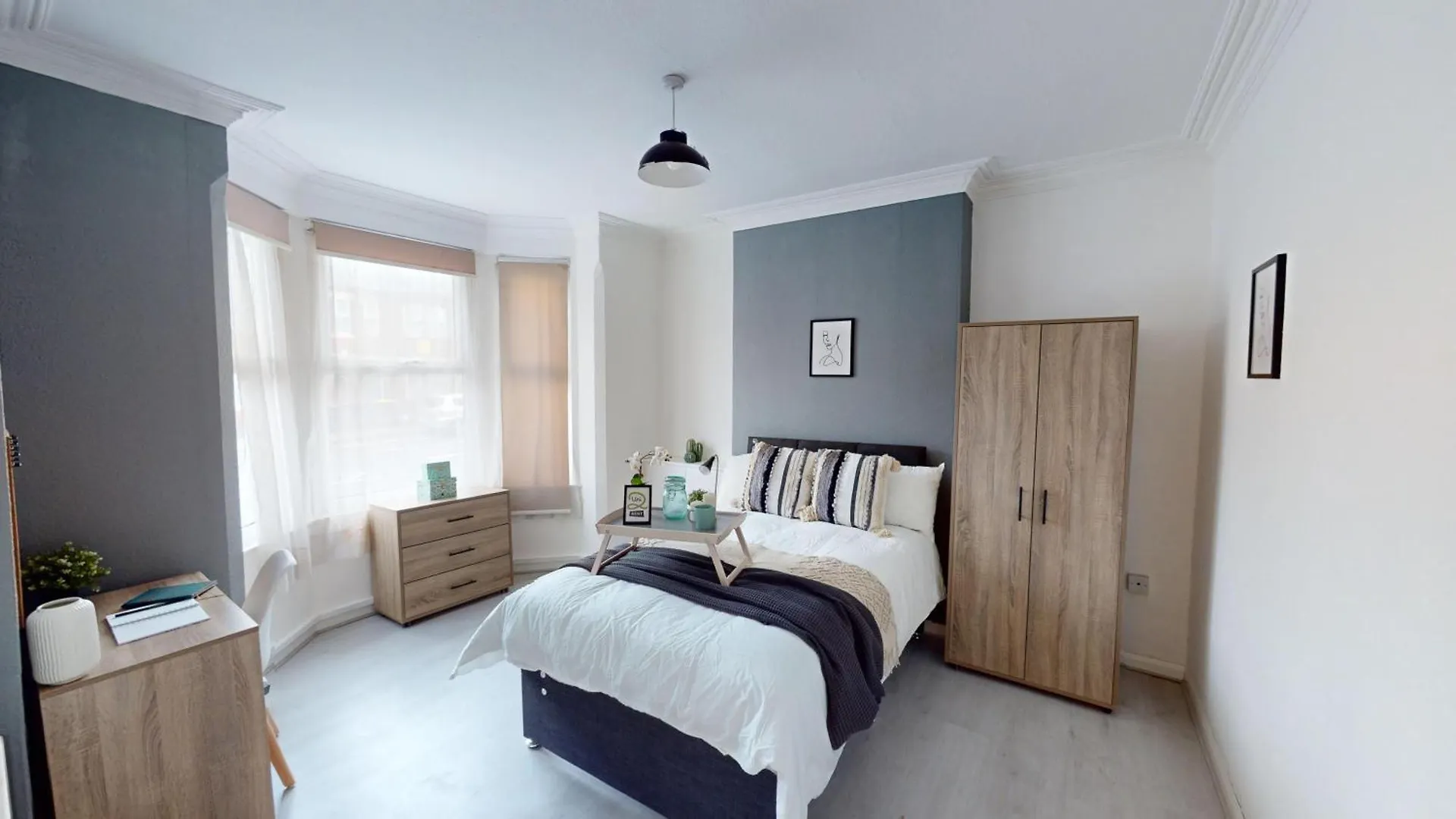 Stunning 6-Bedroom House In Beeston Awaits Your Stay! Nottingham 0*,  United Kingdom